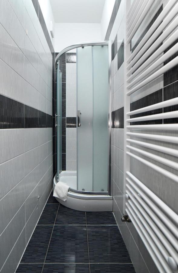 Virtus Apartments And Rooms With Free Private Parking ザグレブ エクステリア 写真